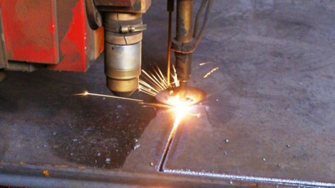 Газовая резка металла прожигом копьем