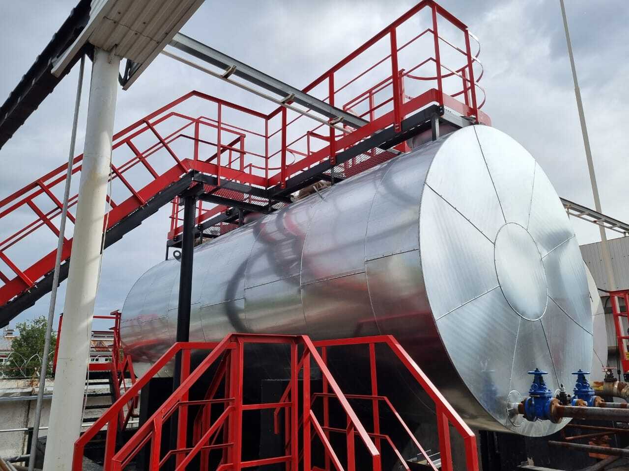 Изготовление и монтаж металлоконструкций площадки задвижек