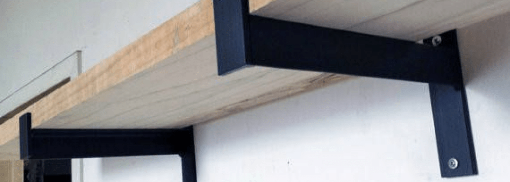 Металлический кронштейн в Перми