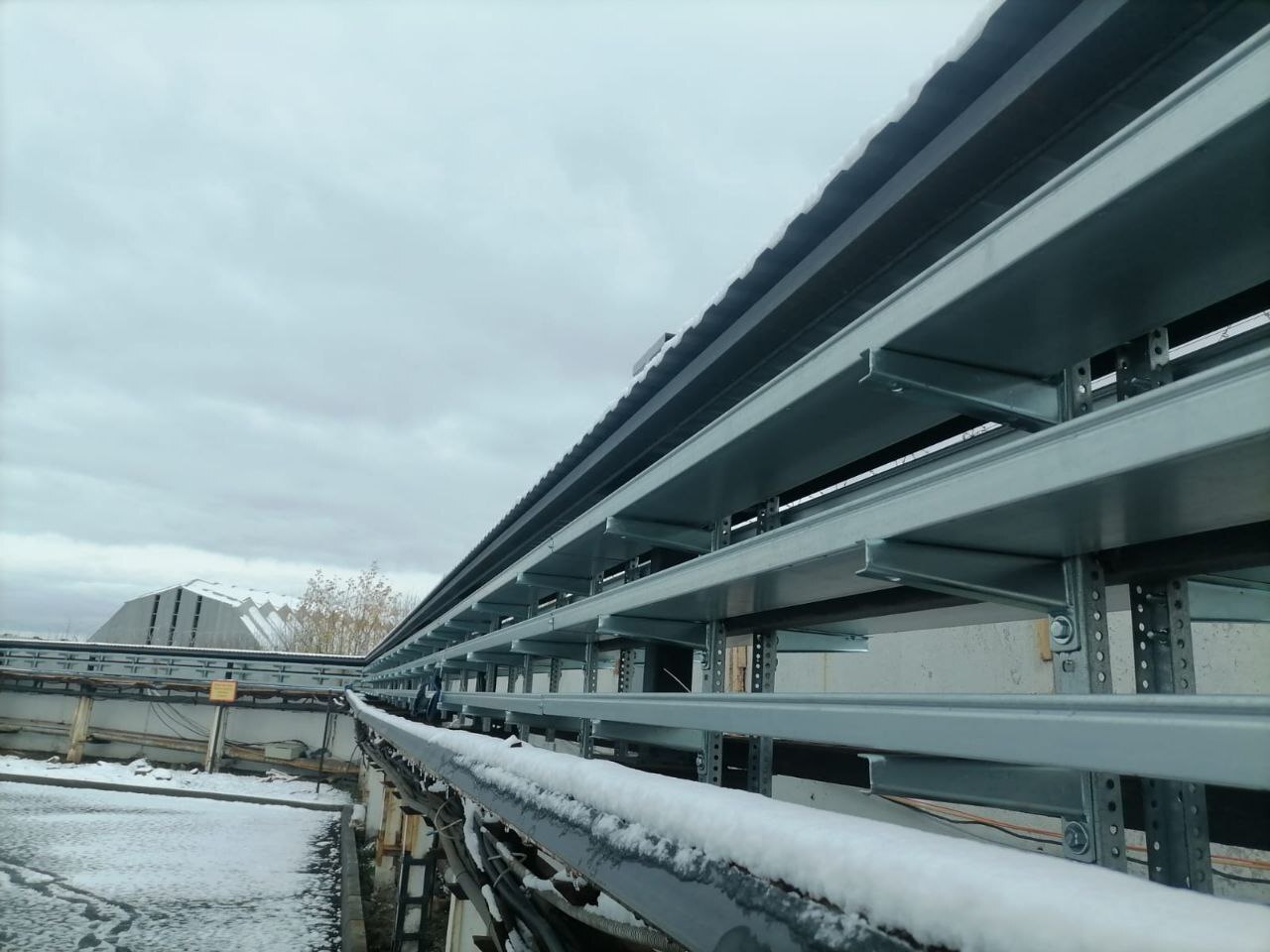 Изготовление и монтаж металлоконструкций площадки задвижек